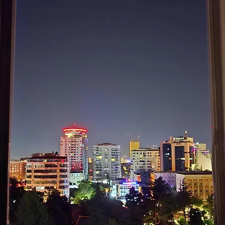 Grand Boulevard * Tirana